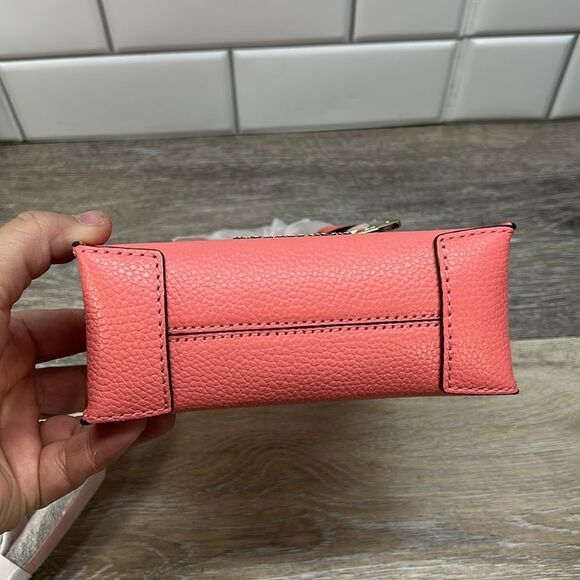 1600 NWT Michael Kors Mini Satchel - Picture 3 of 6